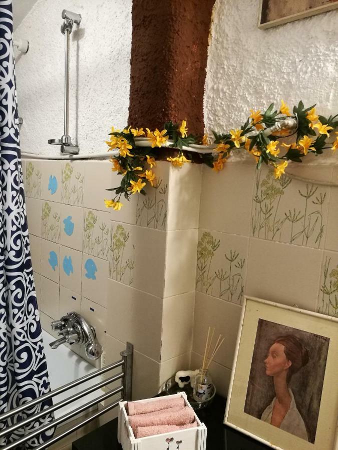 Apartament Altrove Ne Zewnętrze zdjęcie